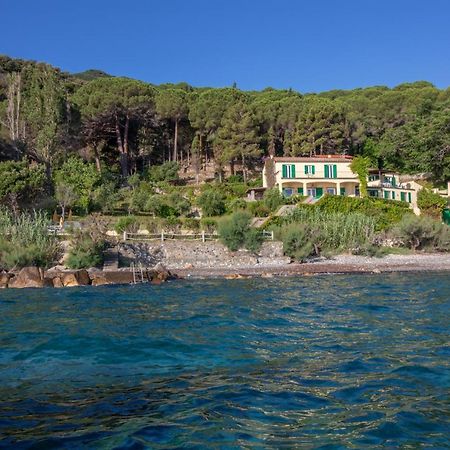 Villa Le Sprizze A Bordo Del Mare - Goelba Marciana Marina  Exterior photo