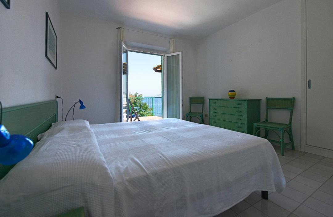 Villa Le Sprizze A Bordo Del Mare - Goelba Marciana Marina  Exterior photo